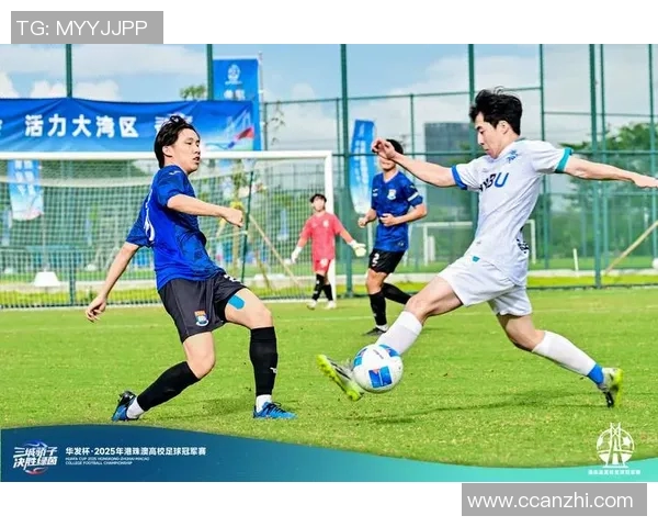 天山雪豹迎战上海申鑫决战绿茵场展现足球激情与实力对决